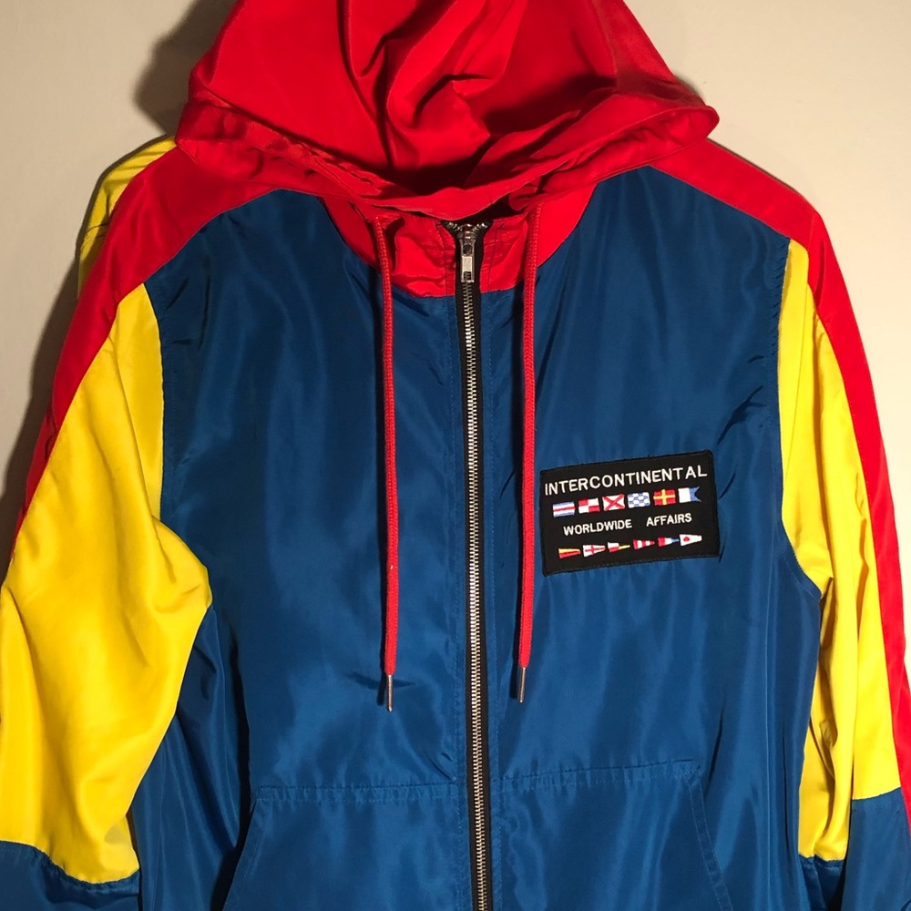 Heavy Wind Breaker With Hood.